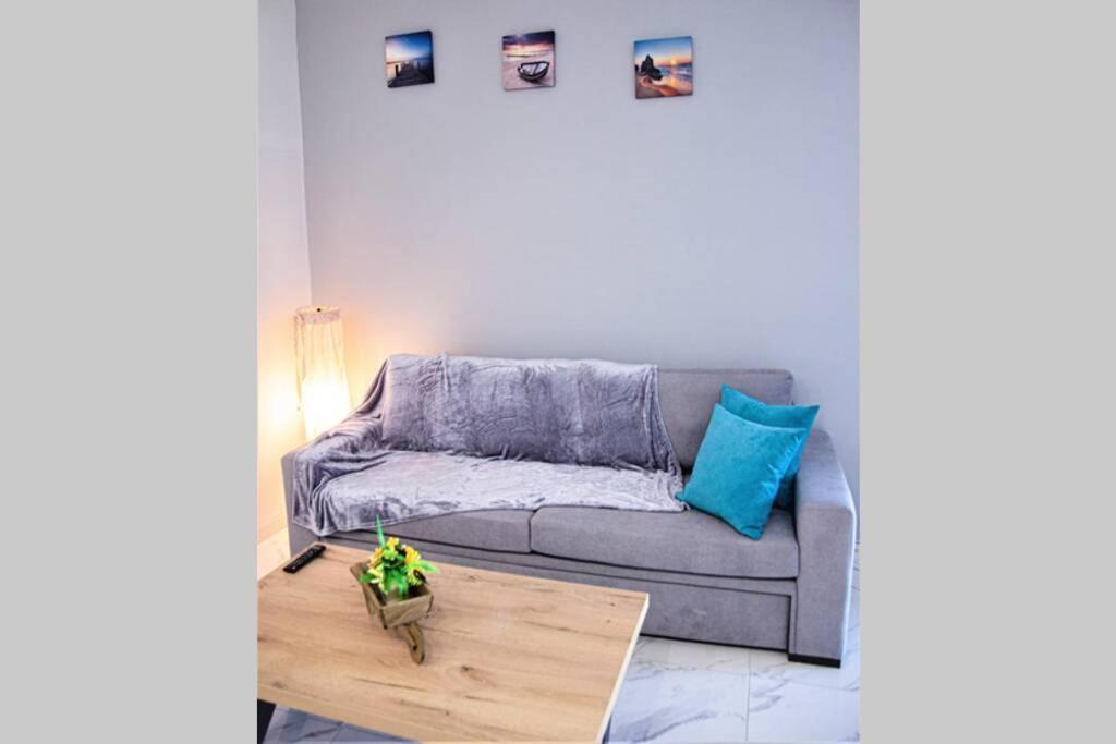 Athens Central 3Bd Apartment Next To Metro Luxury المظهر الخارجي الصورة