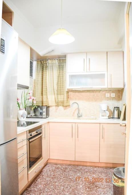 Athens Central 3Bd Apartment Next To Metro Luxury المظهر الخارجي الصورة