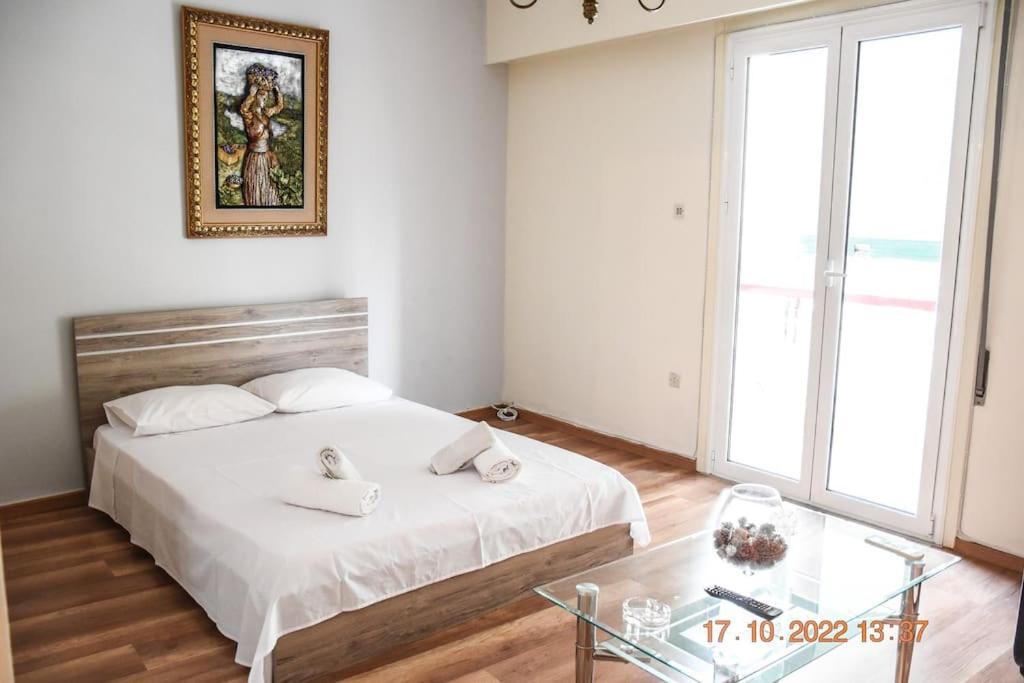 Athens Central 3Bd Apartment Next To Metro Luxury المظهر الخارجي الصورة